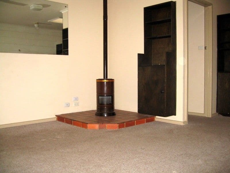 16 Ellt Crescent, NOBLE PARK VIC 3174, Noble Park - Thumbnail 4