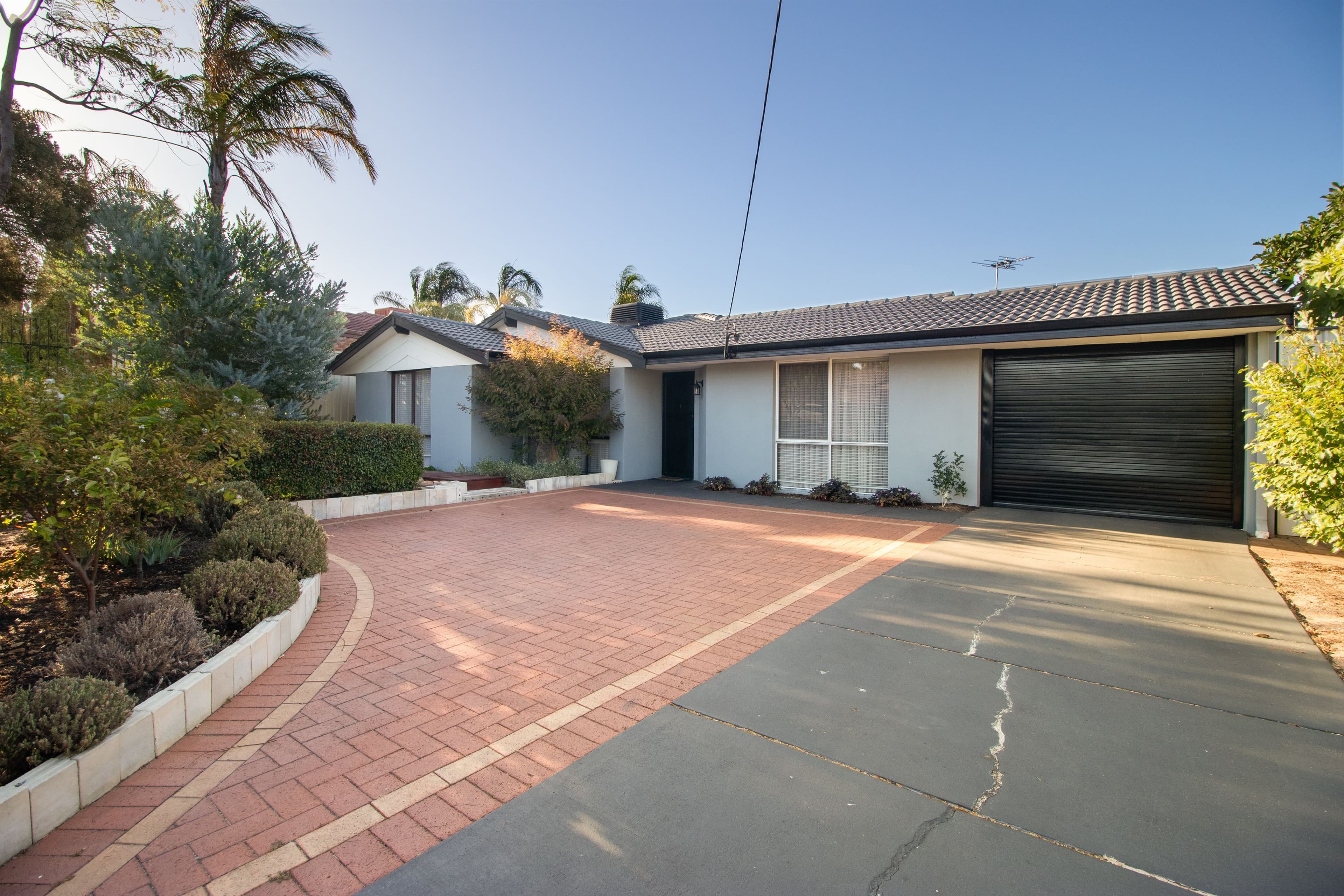 28 Mcfarlane Circle, Mirrabooka WA 6061, Mirrabooka - Image 1