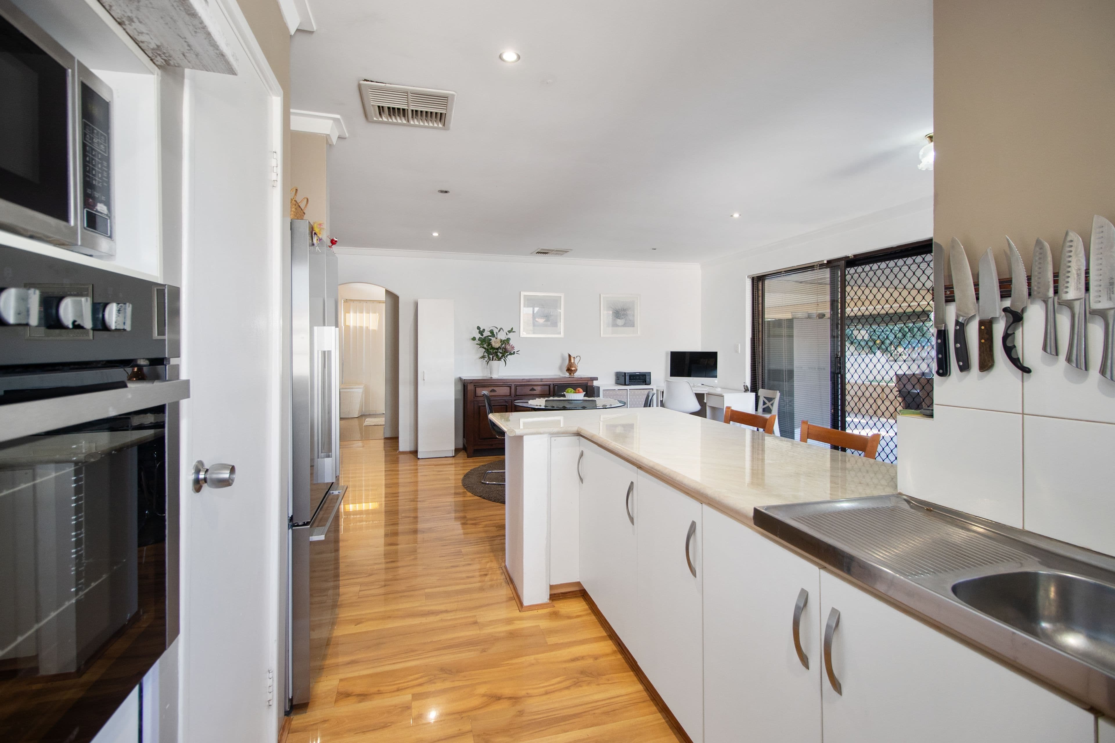 28 Mcfarlane Circle, Mirrabooka WA 6061, Mirrabooka - Thumbnail 7