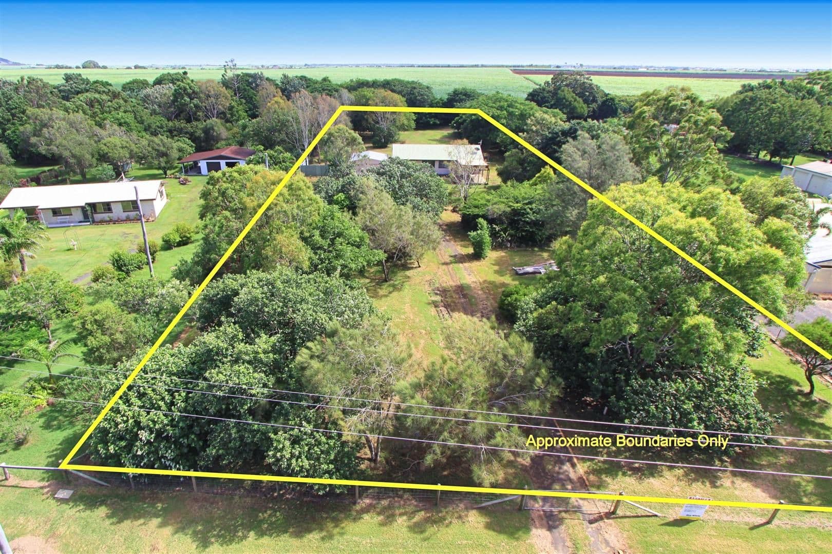 20 Reid Crescent, INNES PARK QLD 4670, Innes Park - Thumbnail 2