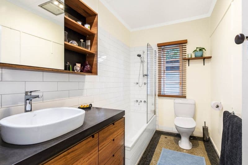 91 Fletcher Parade, BARDON QLD 4065, Bardon - Thumbnail 6
