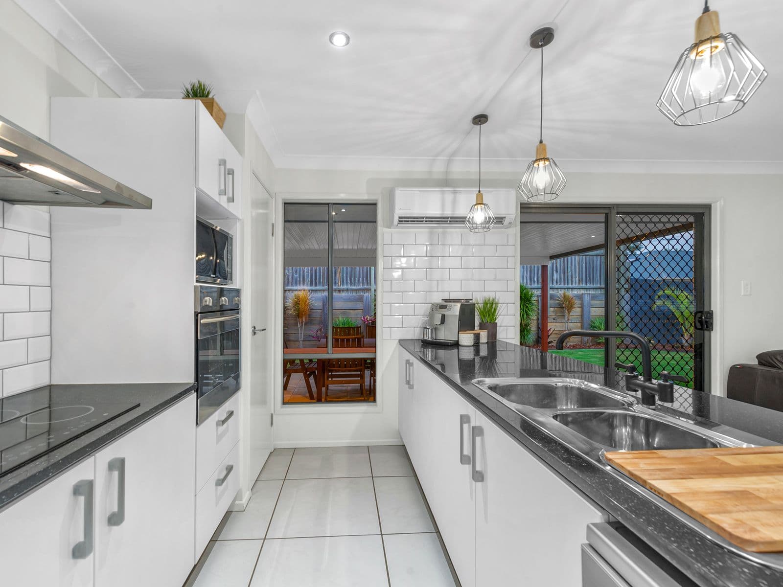 6 Elle Court, Cashmere QLD 4500, Cashmere - Thumbnail 5