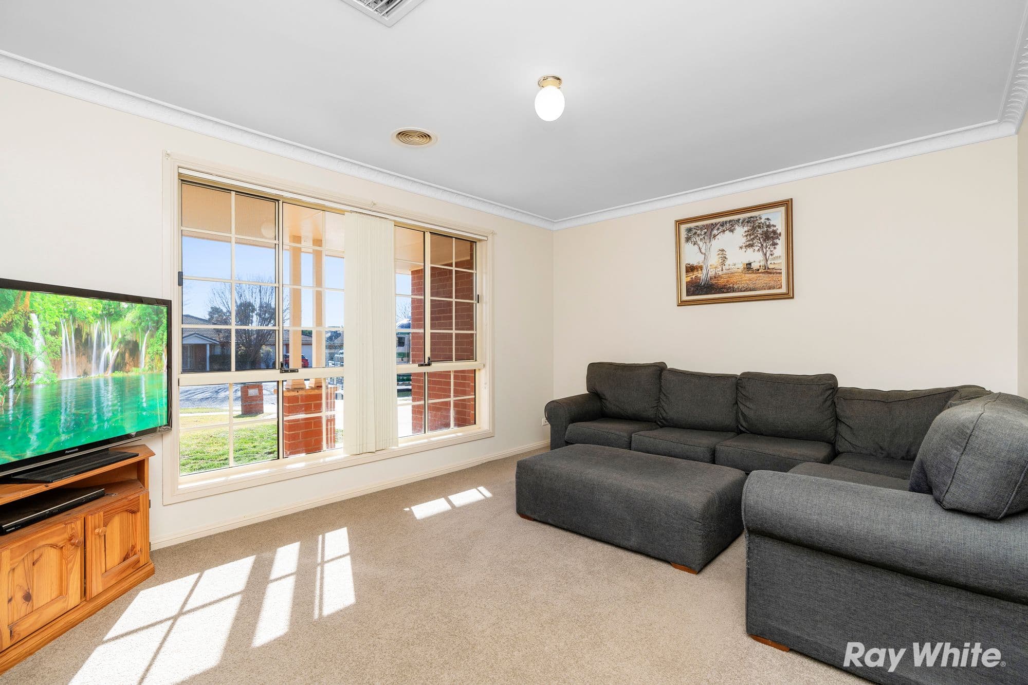 74 Yentoo Drive, Glenfield Park NSW 2650, Glenfield Park - Thumbnail 2