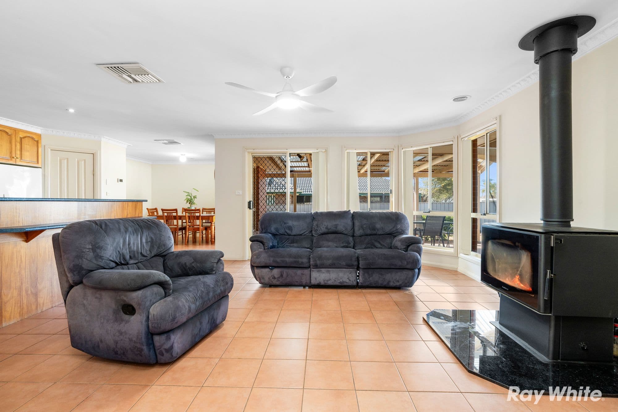 74 Yentoo Drive, Glenfield Park NSW 2650, Glenfield Park - Thumbnail 5