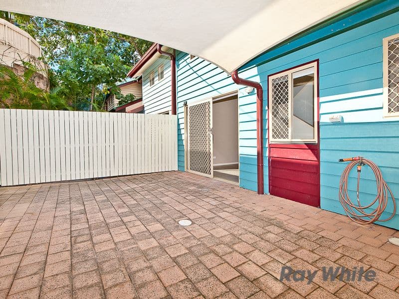 9 Chester Street, HIGHGATE HILL QLD 4101, Highgate Hill - Thumbnail 2