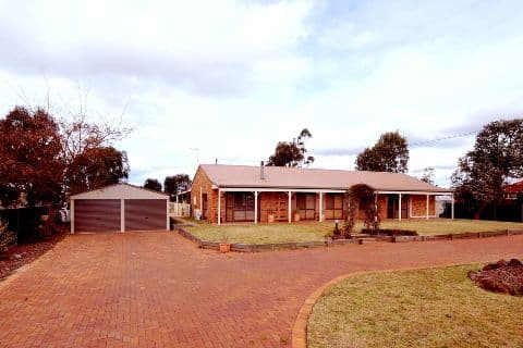 11 Perrin Road, CAMBOOYA QLD 4358, Cambooya - Image 1