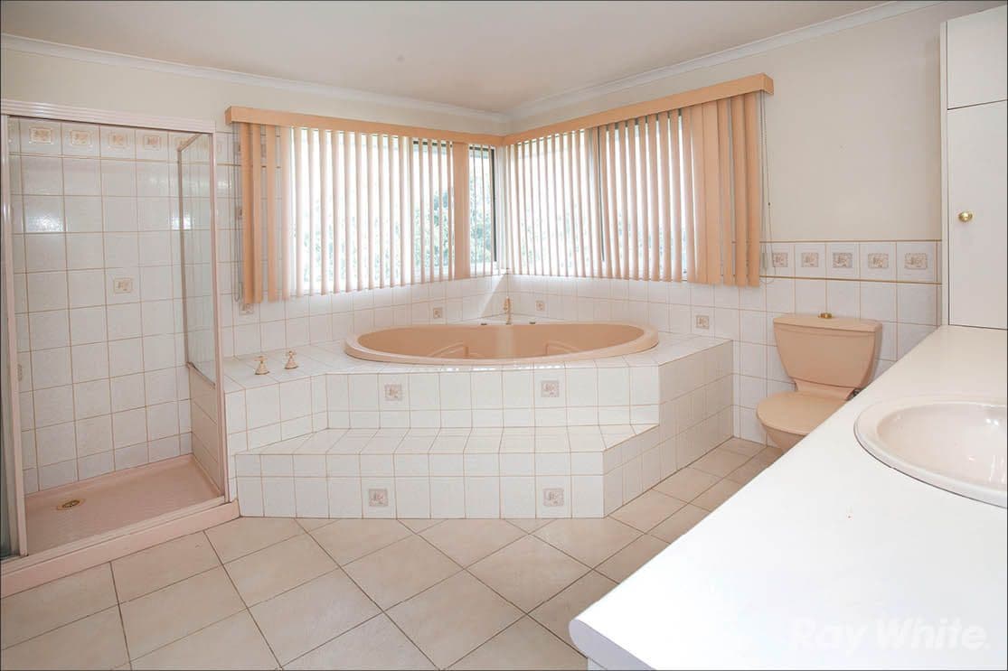 39 Bonview Crescent, Burwood East VIC 3151, Burwood East - Thumbnail 3