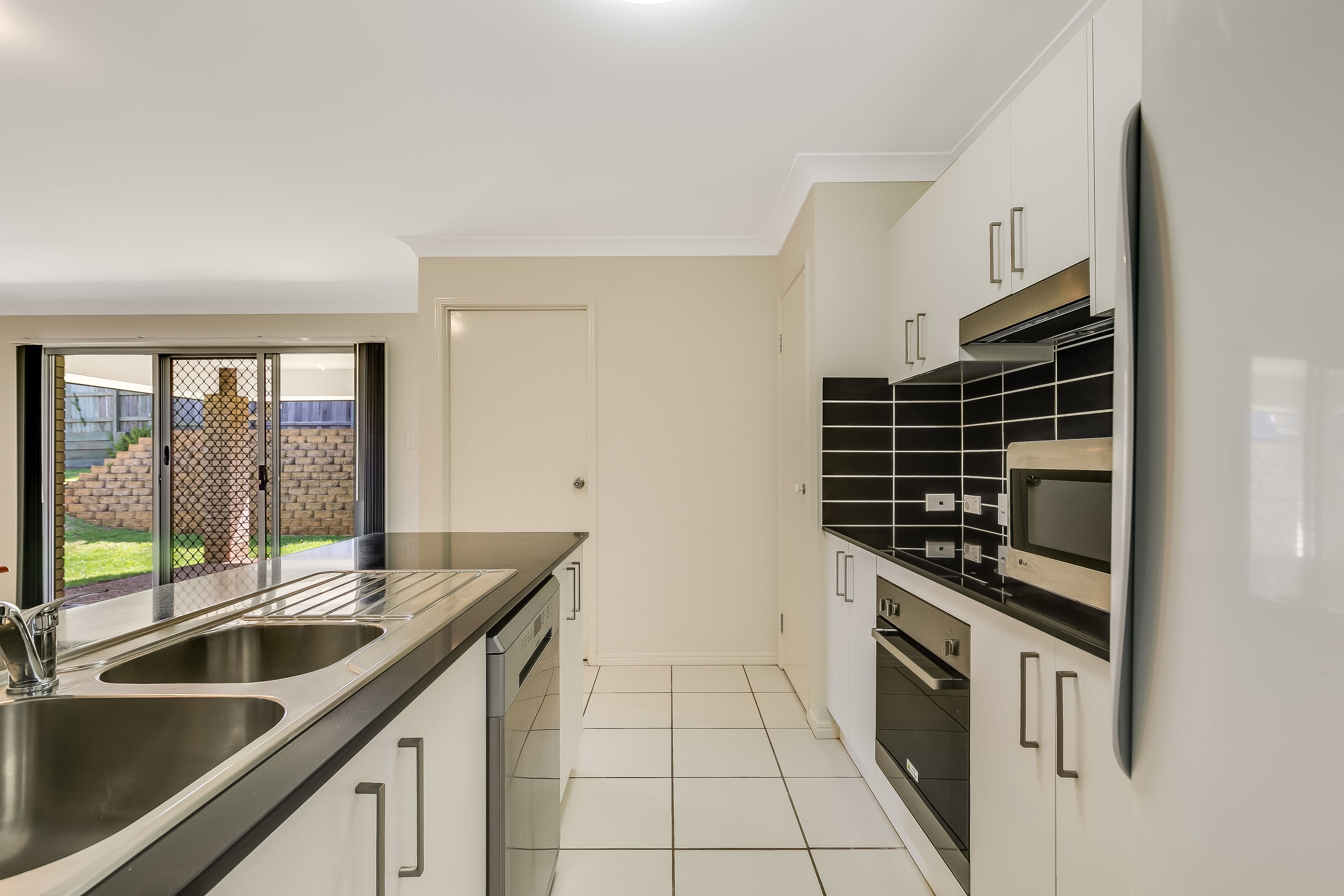 14 McMorrow Street, Kearneys Spring QLD 4350, Kearneys Spring - Thumbnail 3