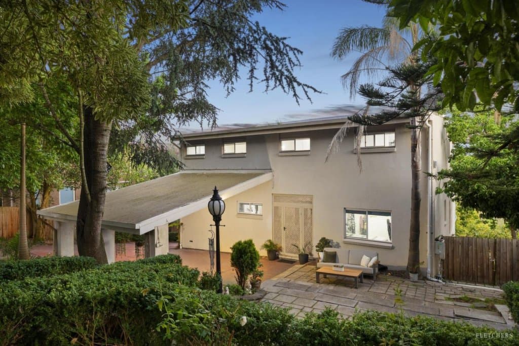 28 Struan Avenue, Mooroolbark - Image 1