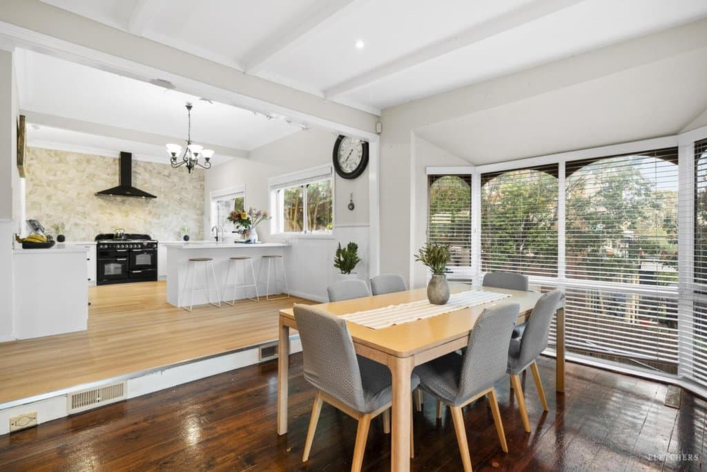 28 Struan Avenue, Mooroolbark - Thumbnail 4