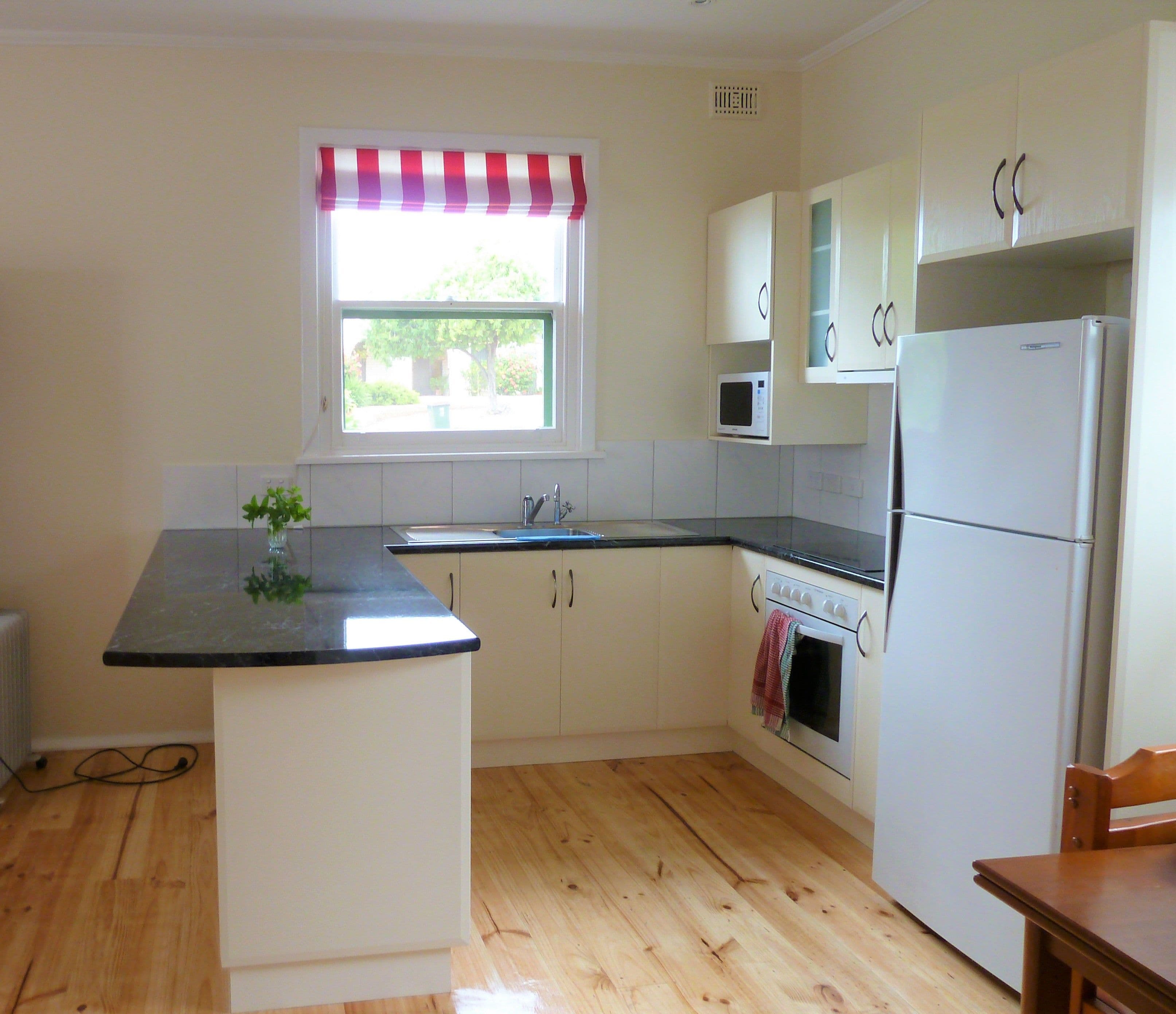 16 Ocean Avenue, Port Lincoln SA 5606, Port Lincoln - Thumbnail 6