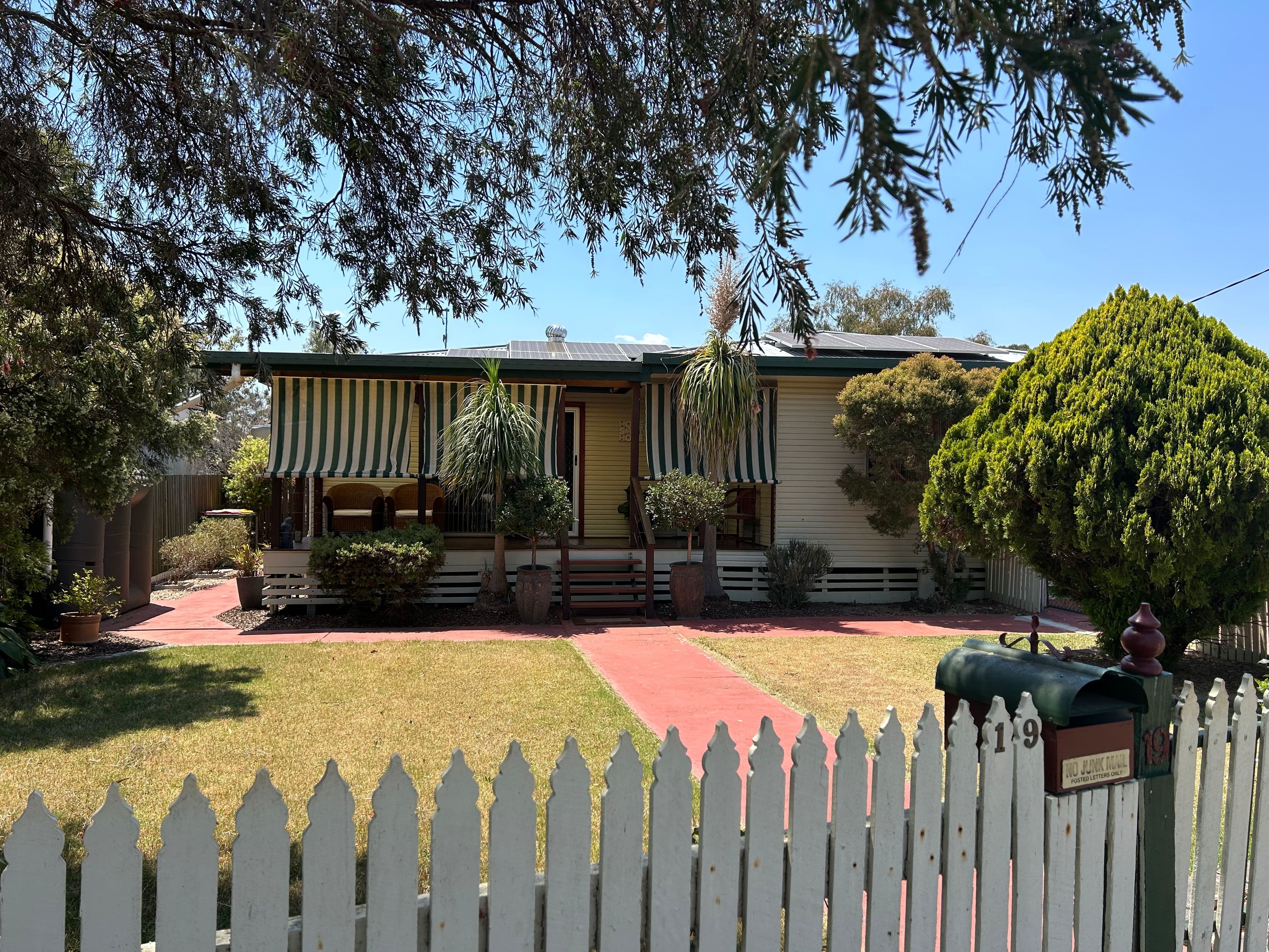 19 York Street, Oakey QLD 4401, Oakey - Image 1
