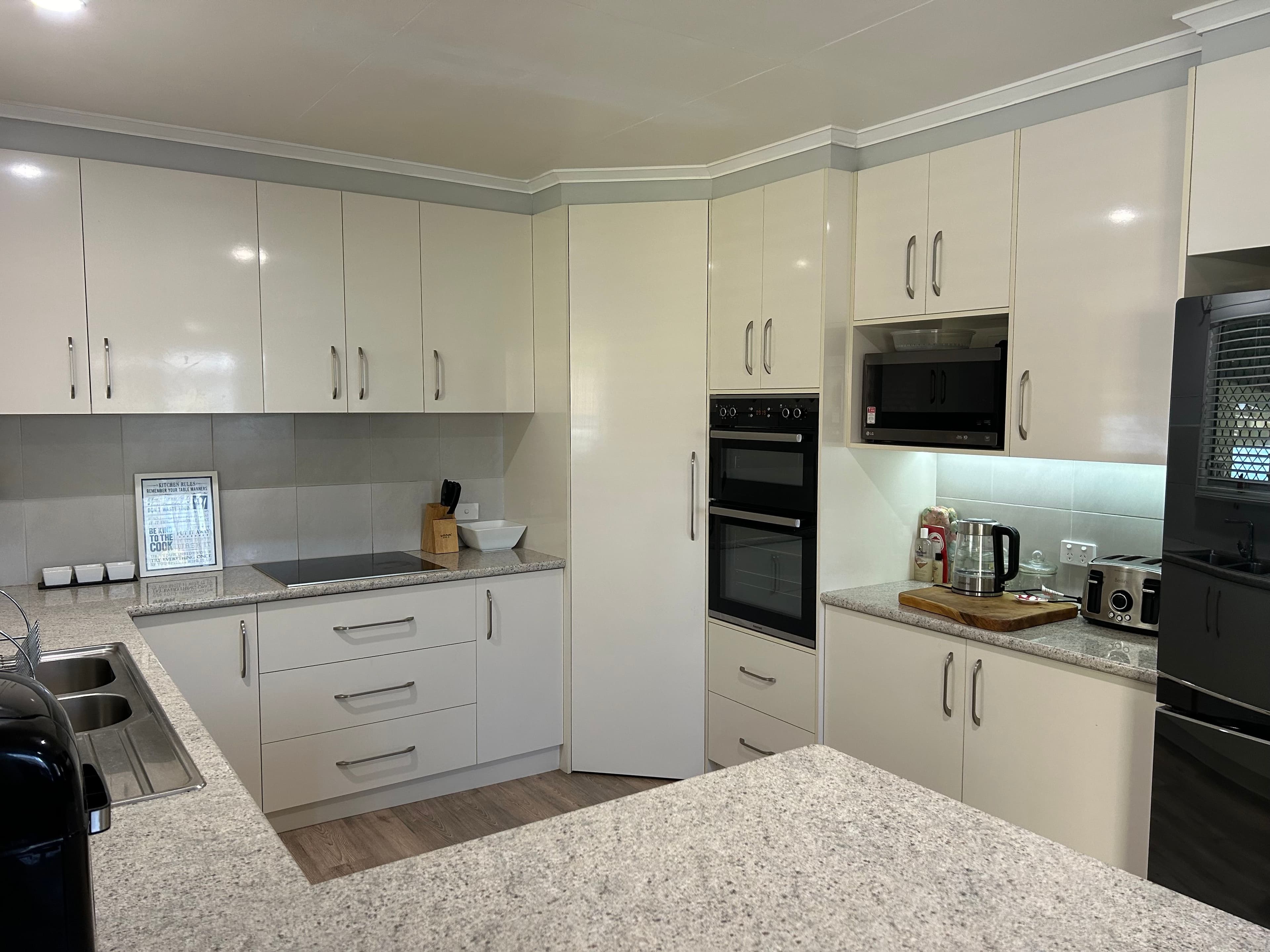 19 York Street, Oakey QLD 4401, Oakey - Thumbnail 2