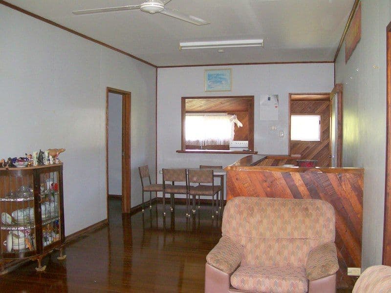 7 Bartle Street, EAST INNISFAIL QLD 4860, East Innisfail - Thumbnail 4