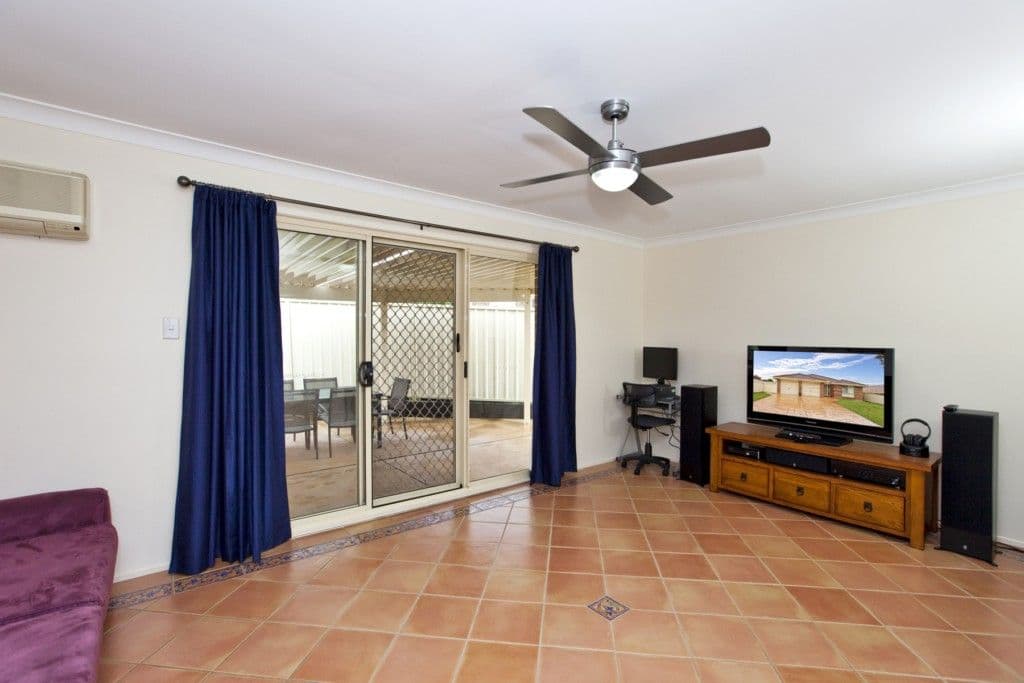1 Glendore Parade, MARYLAND NSW 2287, Maryland - Thumbnail 2