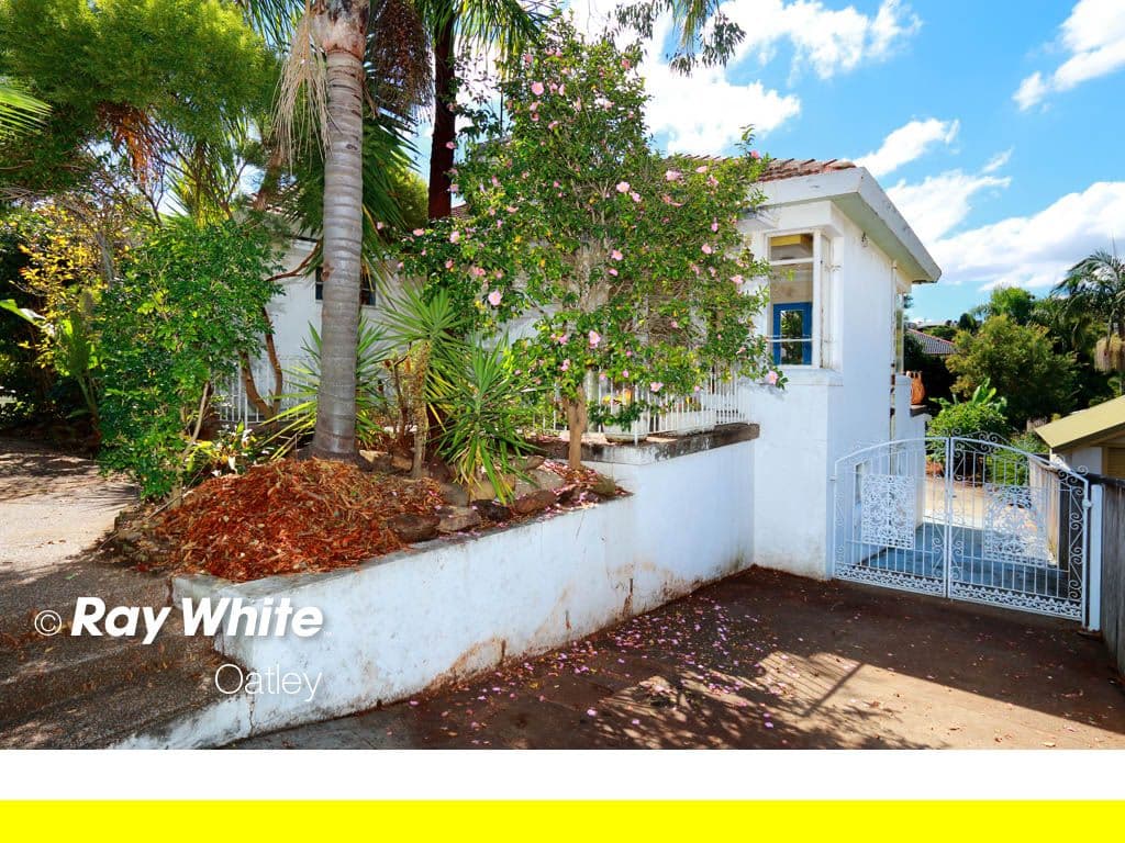 18 Hunter Street, Penshurst NSW 2222, Penshurst - Thumbnail 2