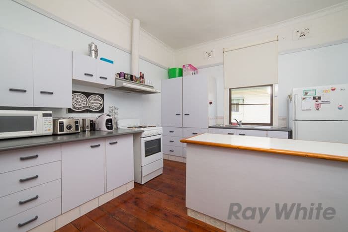 5 Vera Street, Waratah West NSW 2298, Waratah West - Thumbnail 2