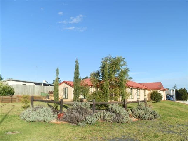 14 Ridgewood Drive, KEARNEYS SPRING QLD 4350, Kearneys Spring - Thumbnail 4