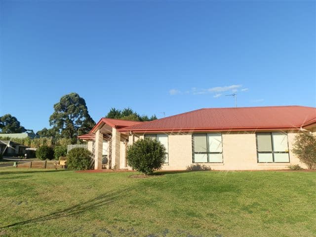 14 Ridgewood Drive, KEARNEYS SPRING QLD 4350, Kearneys Spring - Thumbnail 6