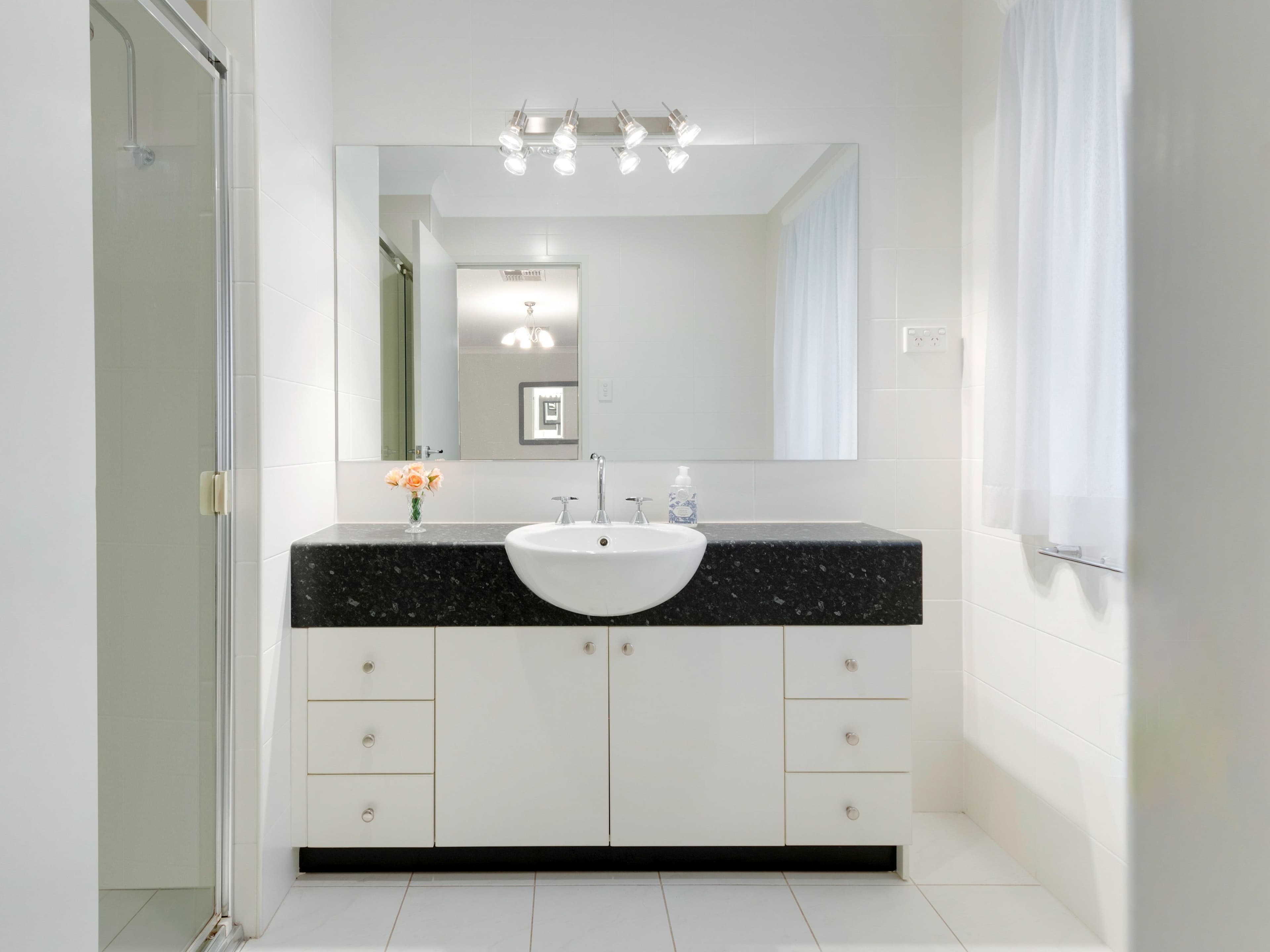 11 Stowe Avenue, Campbelltown NSW 2560, Campbelltown - Thumbnail 8