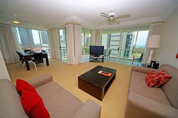 13 Haughton Parade, Rosanna, Rosanna - Thumbnail 4