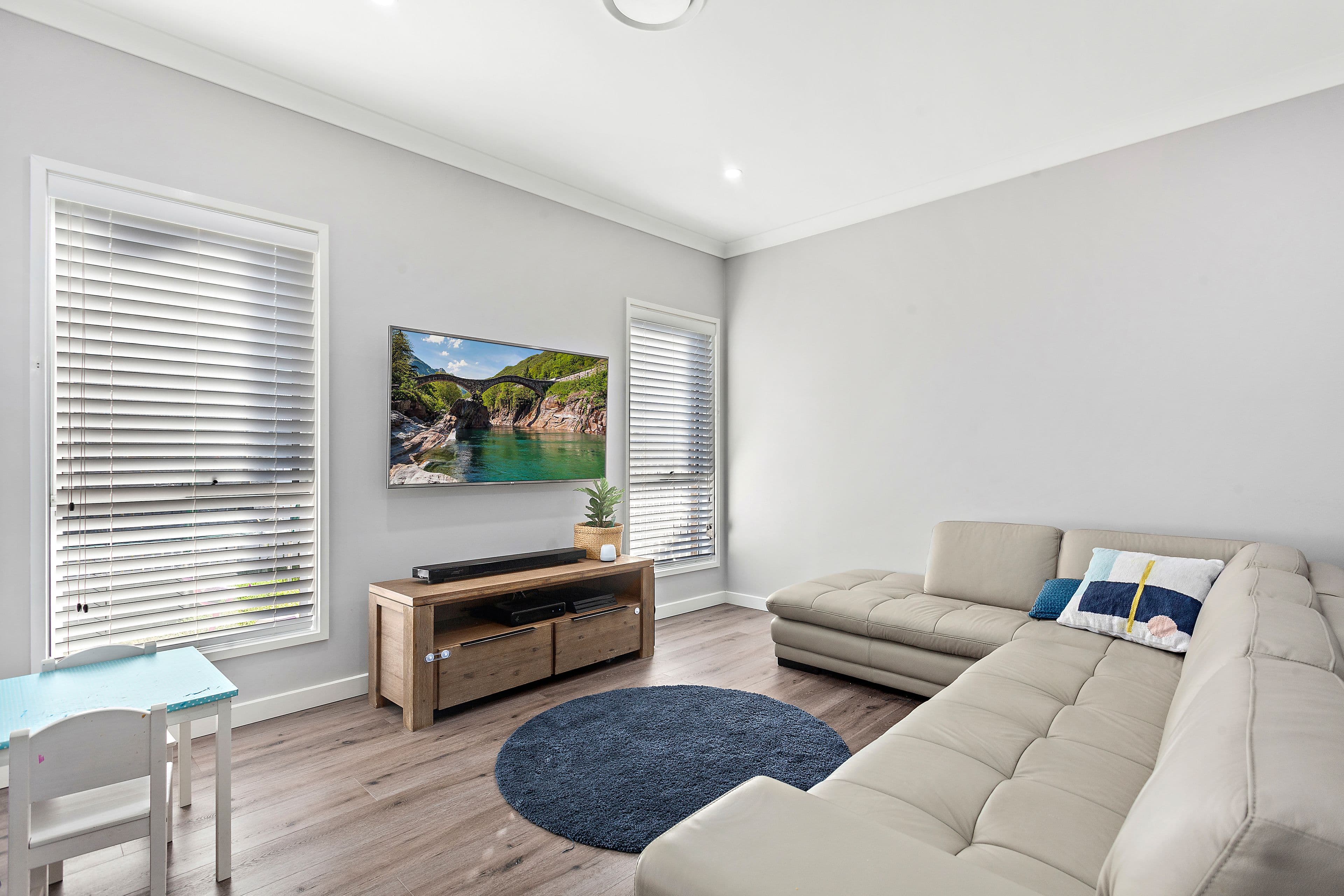 43 Curramore Terrace, Tullimbar - Thumbnail 2