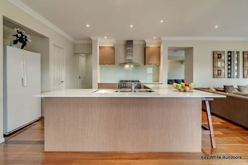 18 Worcester Crescent, BUNDOORA VIC 3083, Bundoora - Thumbnail 5