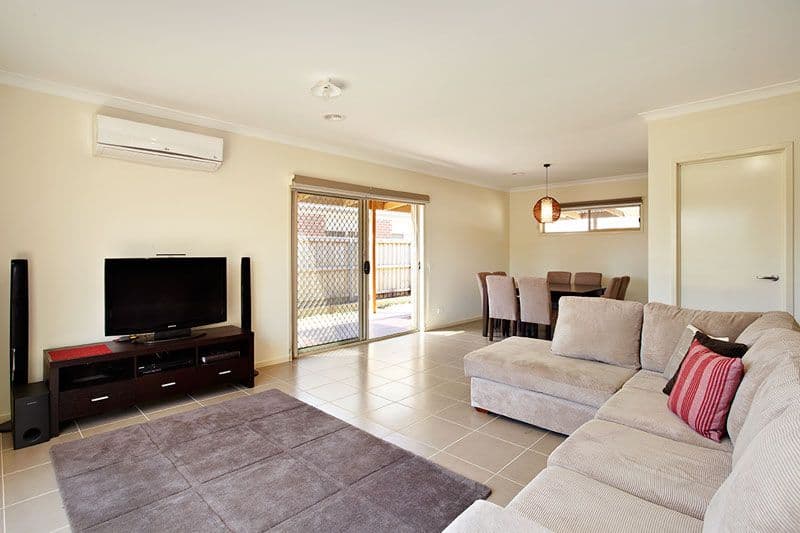 14 Larnook Place, SOUTH MORANG VIC 3752, South Morang - Thumbnail 4
