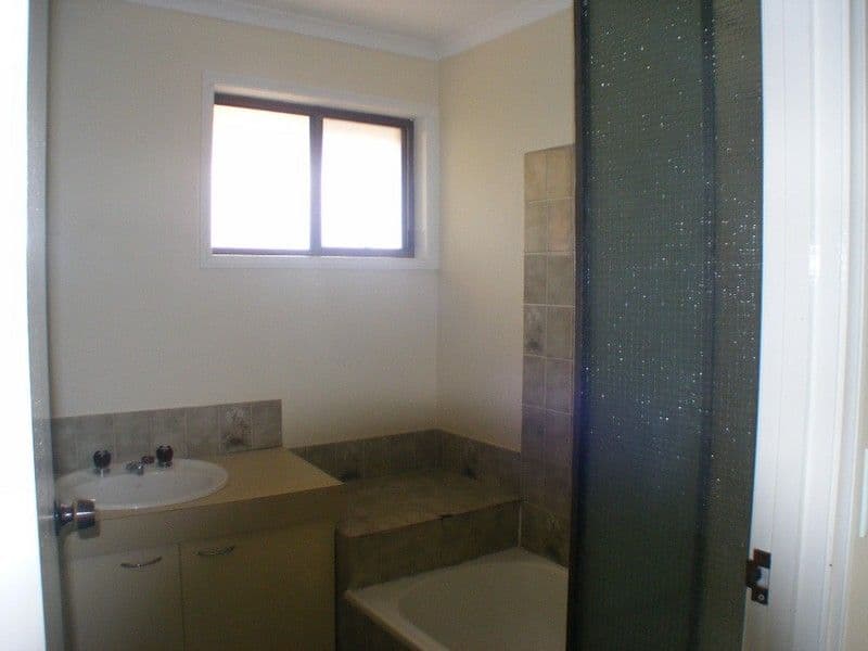 9 Stephenson, MONKLAND QLD 4570, Monkland - Thumbnail 6