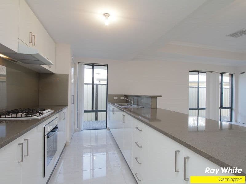 121 Gibbs Street, East Cannington WA 6107, East Cannington - Thumbnail 2