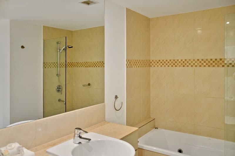 Unit 203 'Ocean Views Resort' 115 Bulcock Street, CALOUNDRA QLD 4551, Caloundra - Thumbnail 4