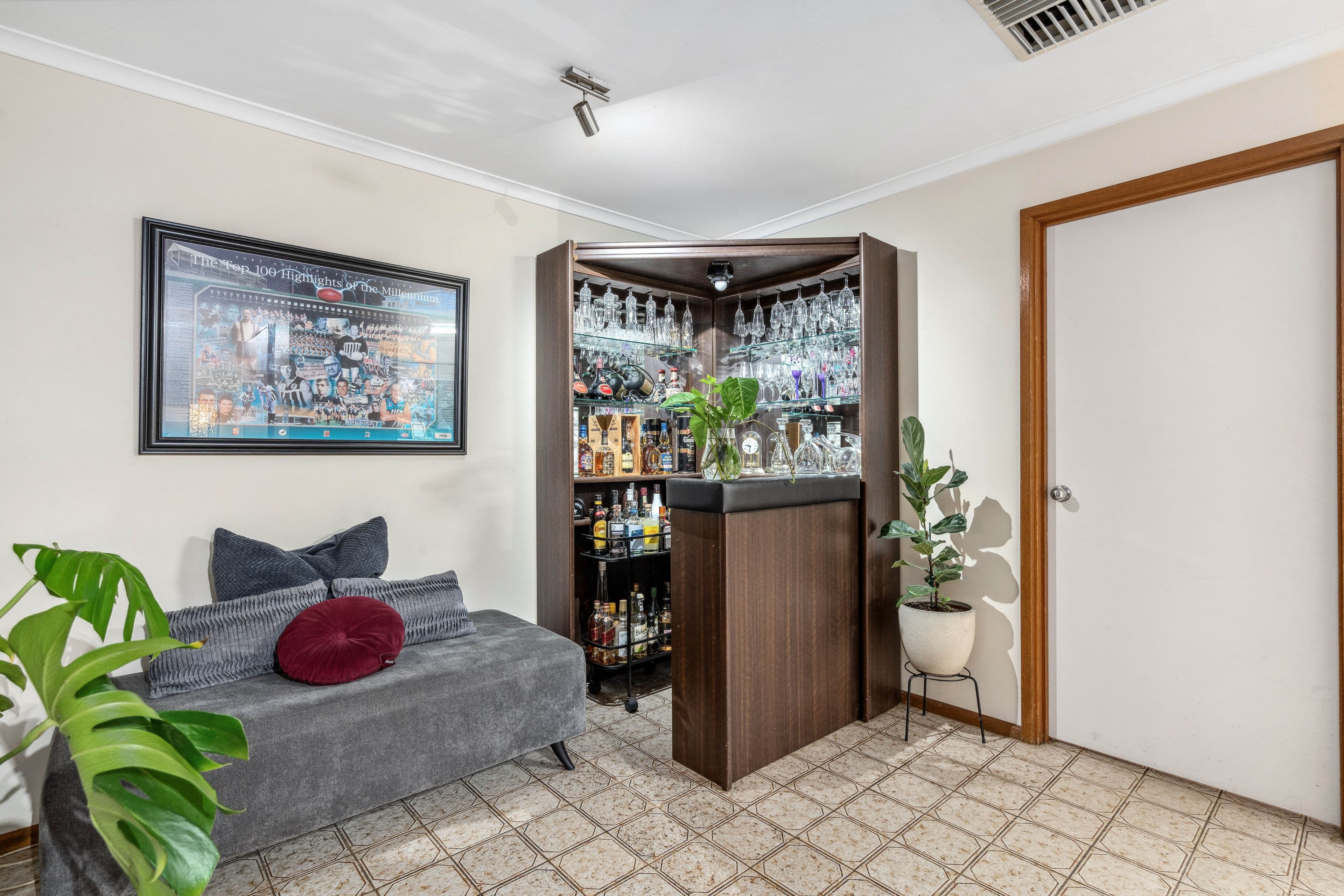 4 Driver Court, West Lakes SA 5021, West Lakes - Thumbnail 6