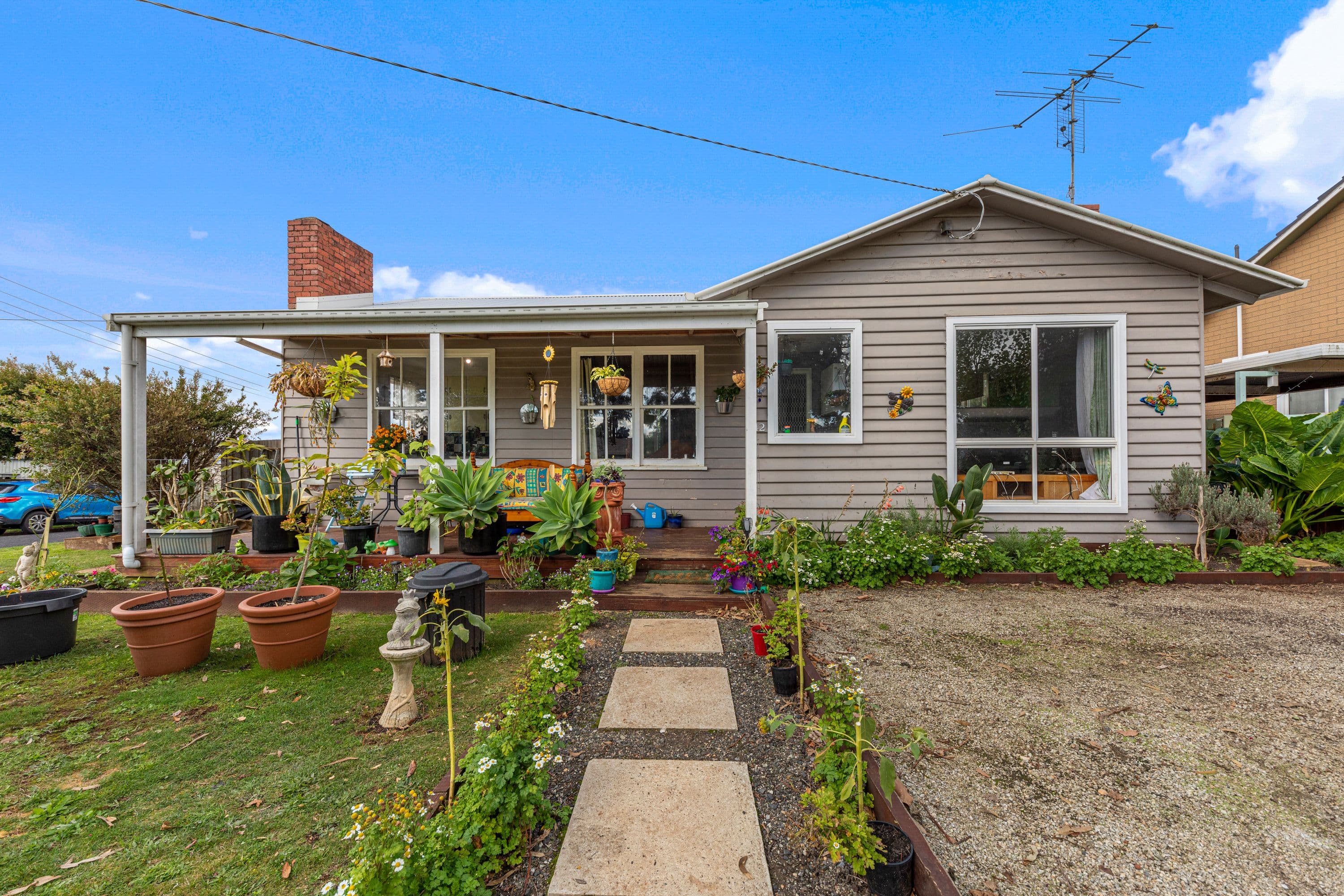 42 Albert Road, Drouin VIC 3818, Drouin - Thumbnail 2
