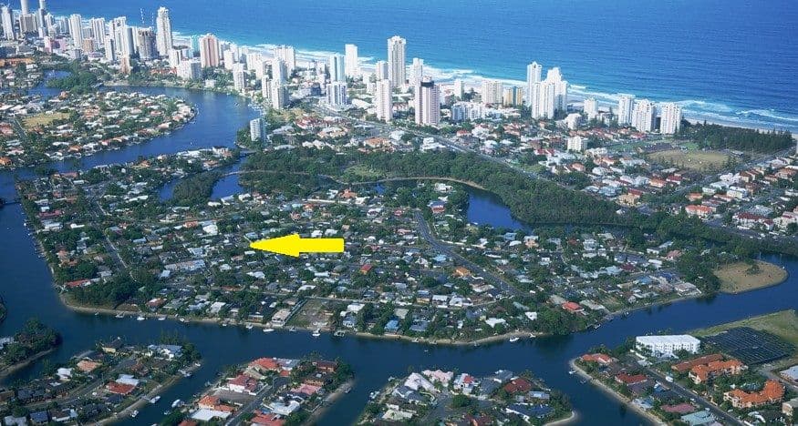14 Naranga Avenue, BROADBEACH WATERS QLD 4218, Broadbeach Waters - Thumbnail 8