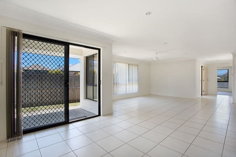 52 Augusta Parade, North Lakes QLD 4509, North Lakes - Thumbnail 7