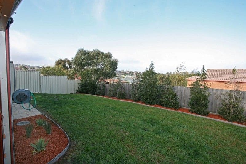 12 Wanderer Court, BERWICK VIC 3806, Berwick - Thumbnail 3