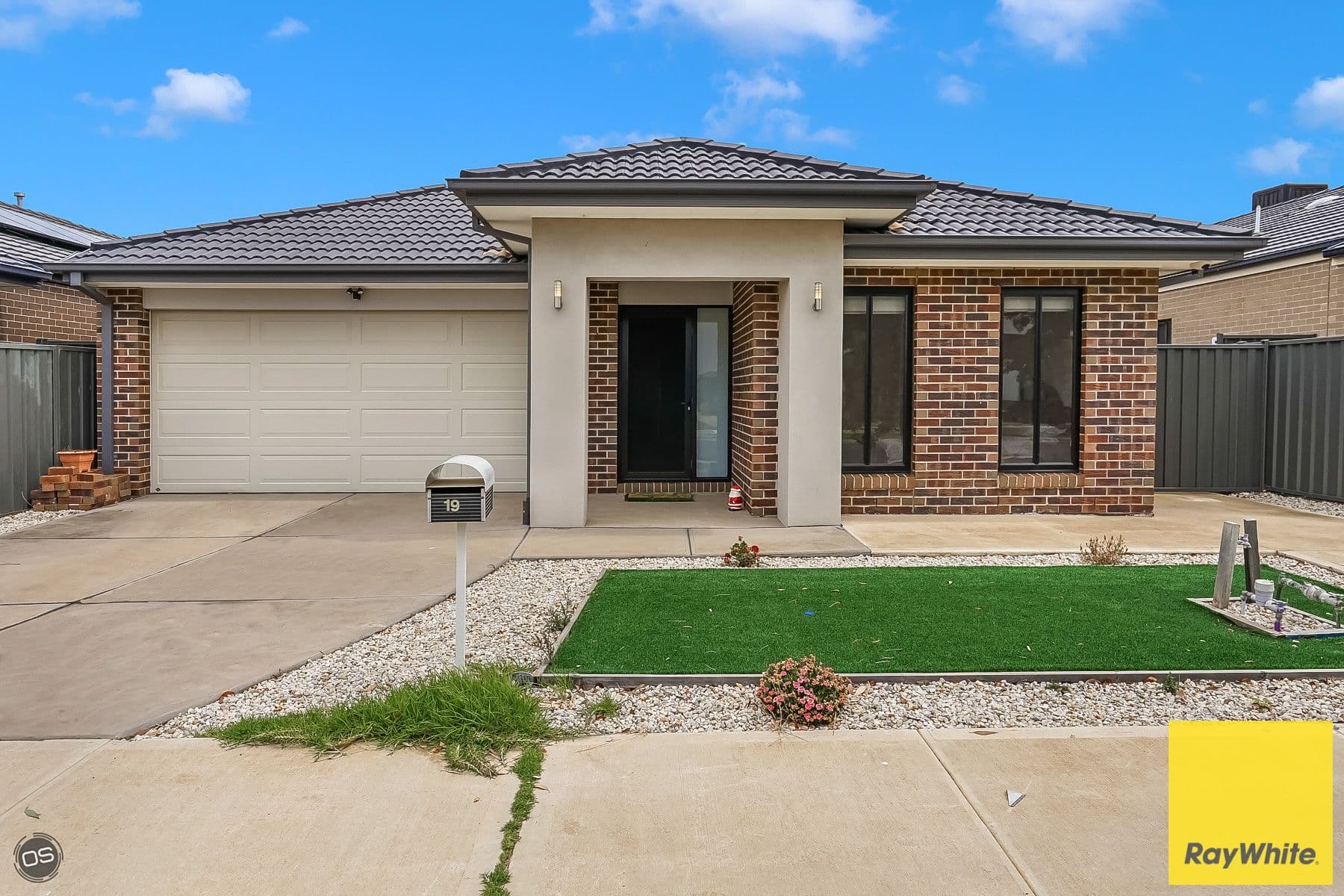 19 Bluegrass Street, Tarneit VIC 3029, Tarneit - Image 1