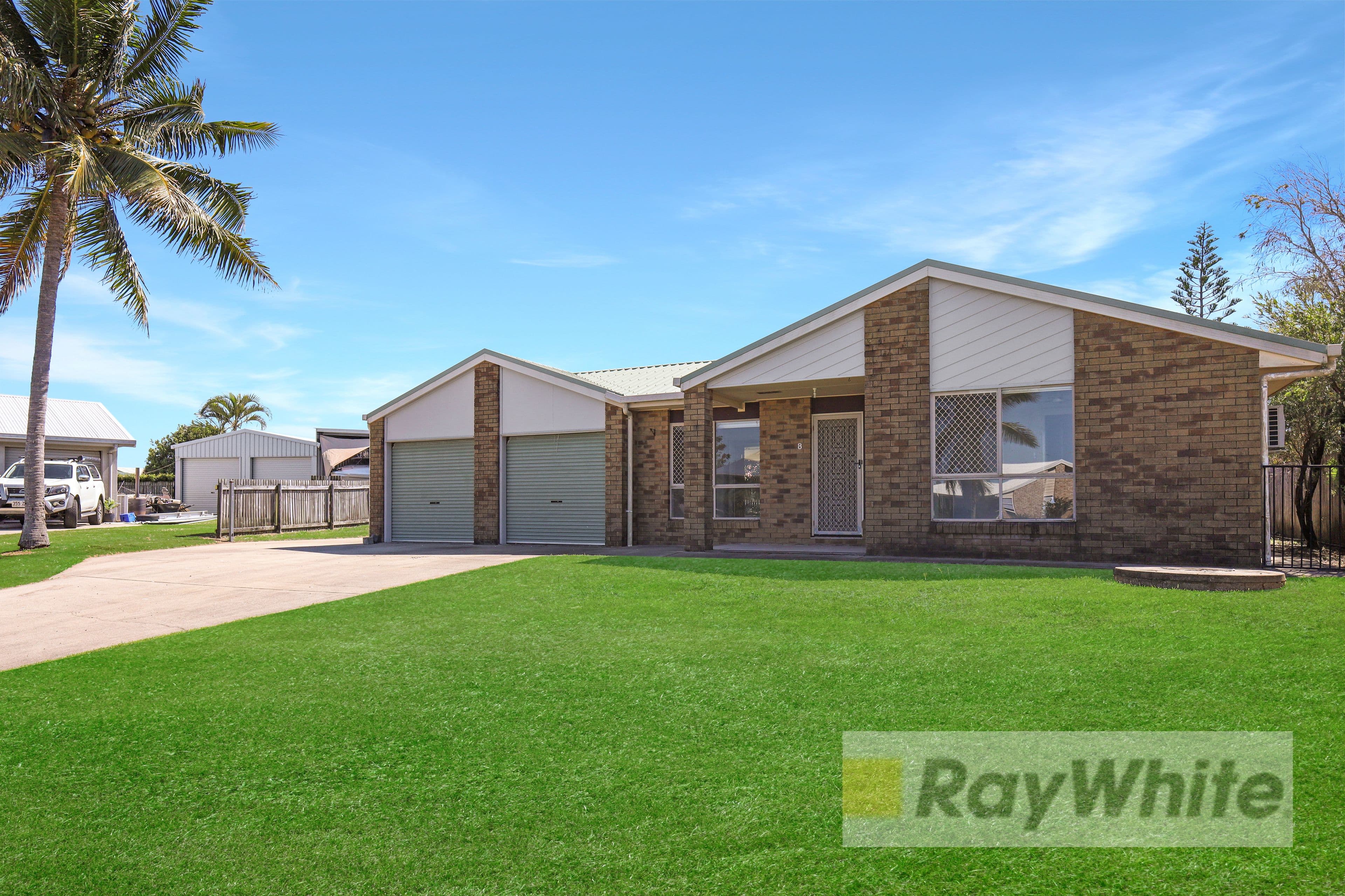 8 Castaway Close, Hay Point QLD 4740, Hay Point - Image 1