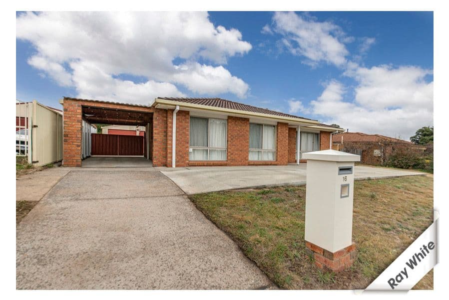 16 Tom Roberts Avenue, CONDER ACT 2906, Conder - Image 1