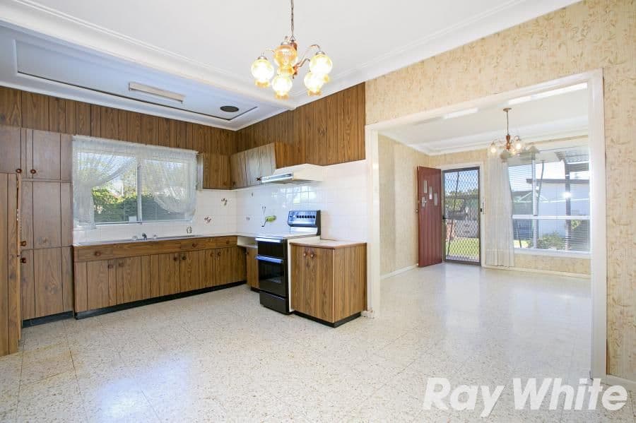24 Thomas Street, GRANVILLE NSW 2142, Granville - Thumbnail 2