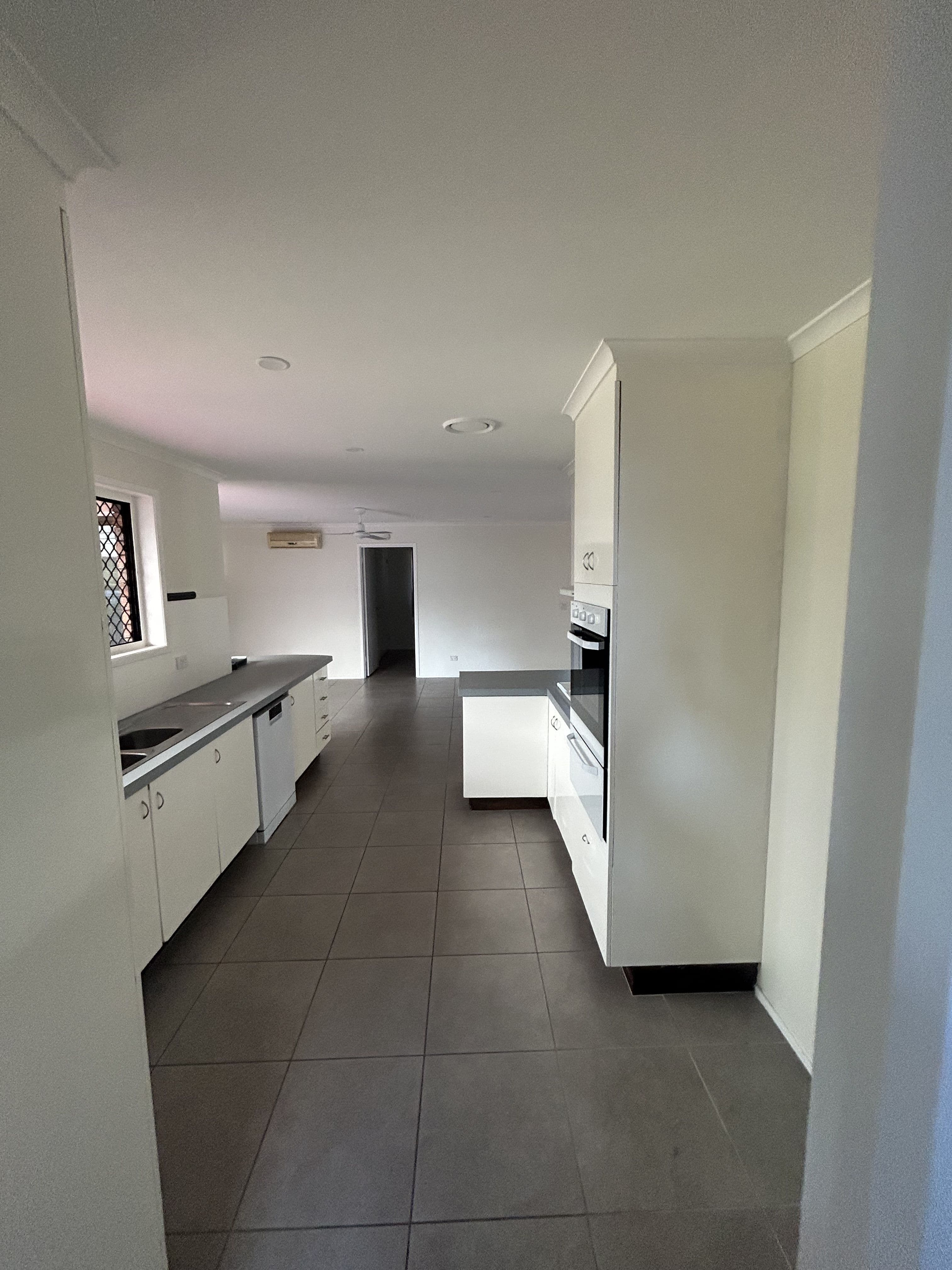 7 Warana Avenue, Bellara QLD 4507, Bellara - Thumbnail 3