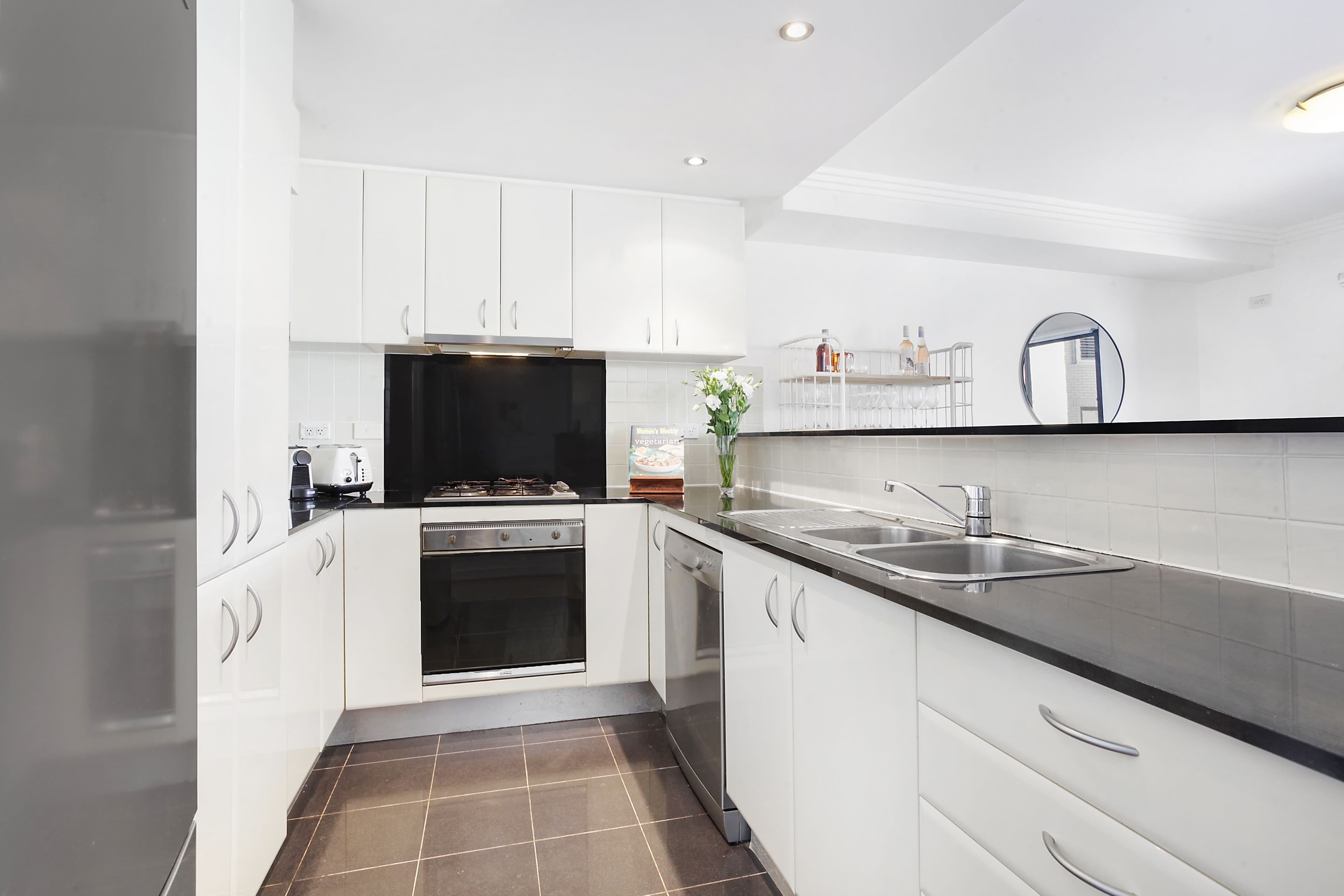 74-76 McLachlan Avenue, Darlinghurst NSW 2010, Darlinghurst - Thumbnail 3