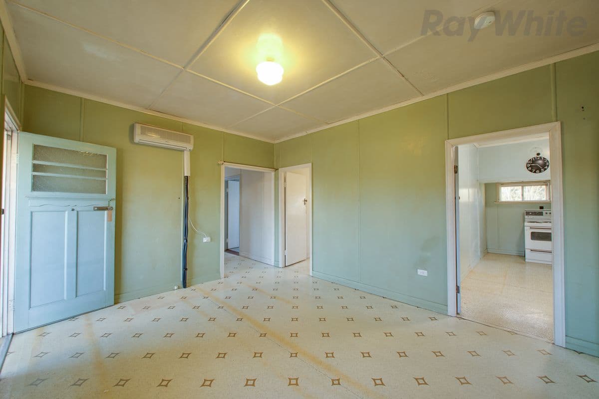 8a Lawrence Street, North Ipswich QLD 4305, North Ipswich - Thumbnail 6