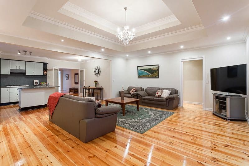 8 Seaview Crescent, Mulgrave VIC 3170, Mulgrave - Thumbnail 2