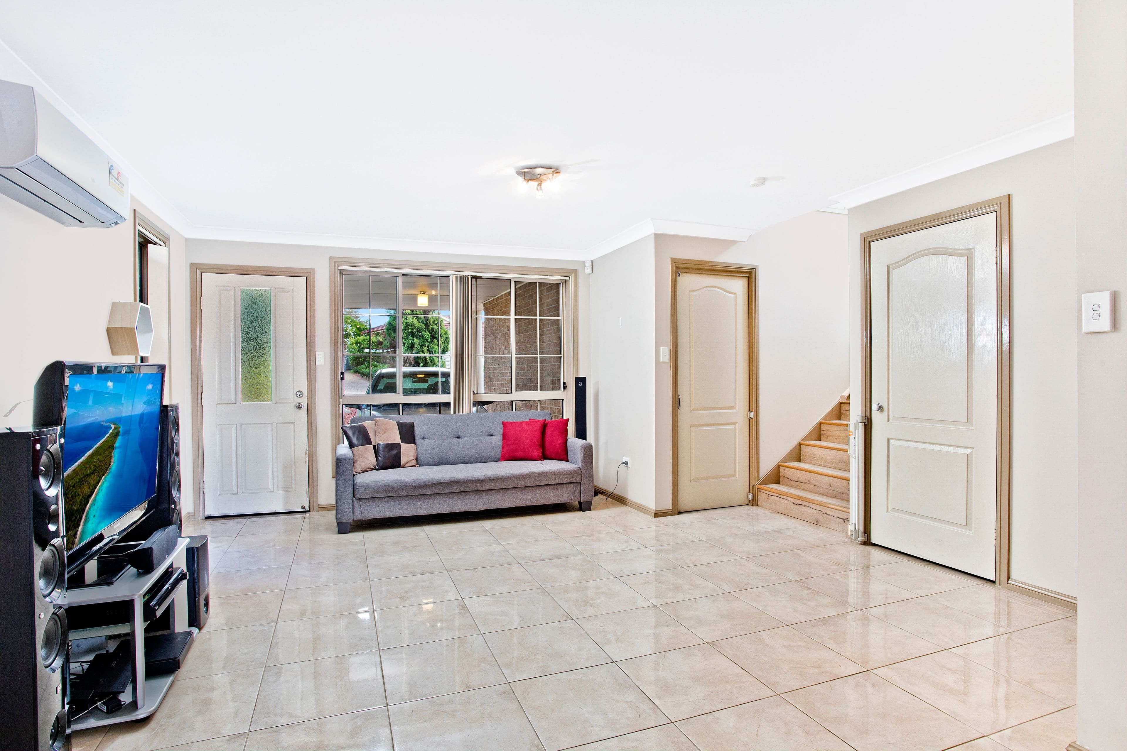 43 Crestview Drive, Glenwood NSW 2768, Glenwood - Thumbnail 2