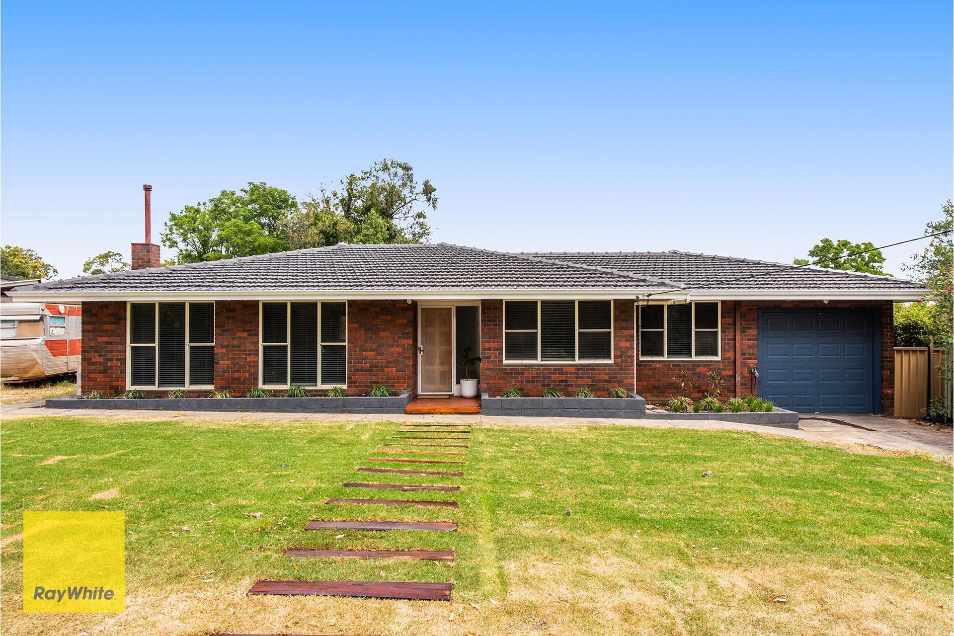 14 Mary Drive, Lesmurdie WA 6076, Lesmurdie - Image 1
