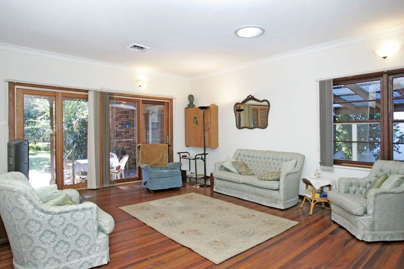 14 Patstone Street, Bateau Bay NSW 2261, Bateau Bay - Thumbnail 2