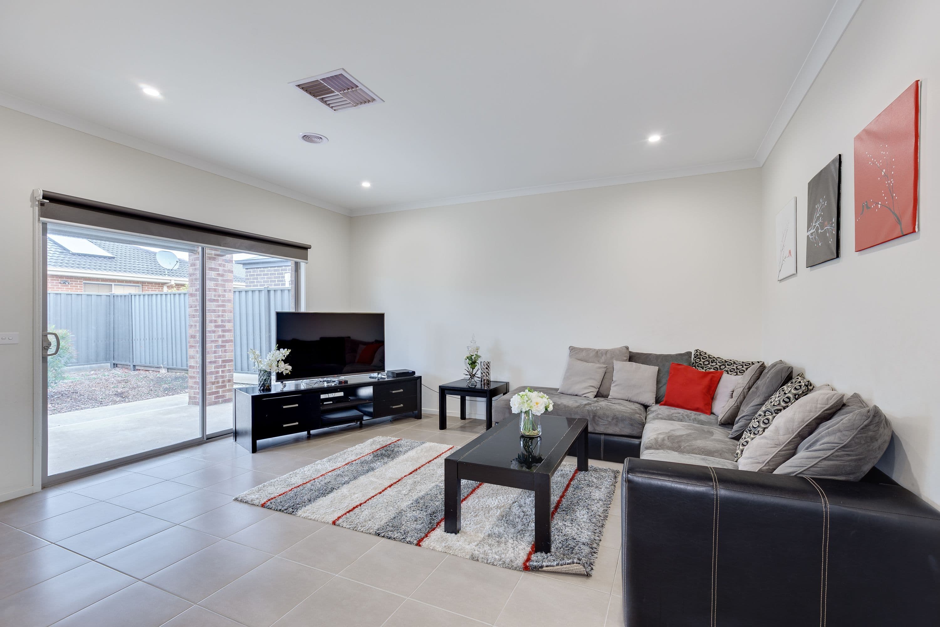 10 Risdon Chase, Wollert VIC 3750, Wollert - Thumbnail 4