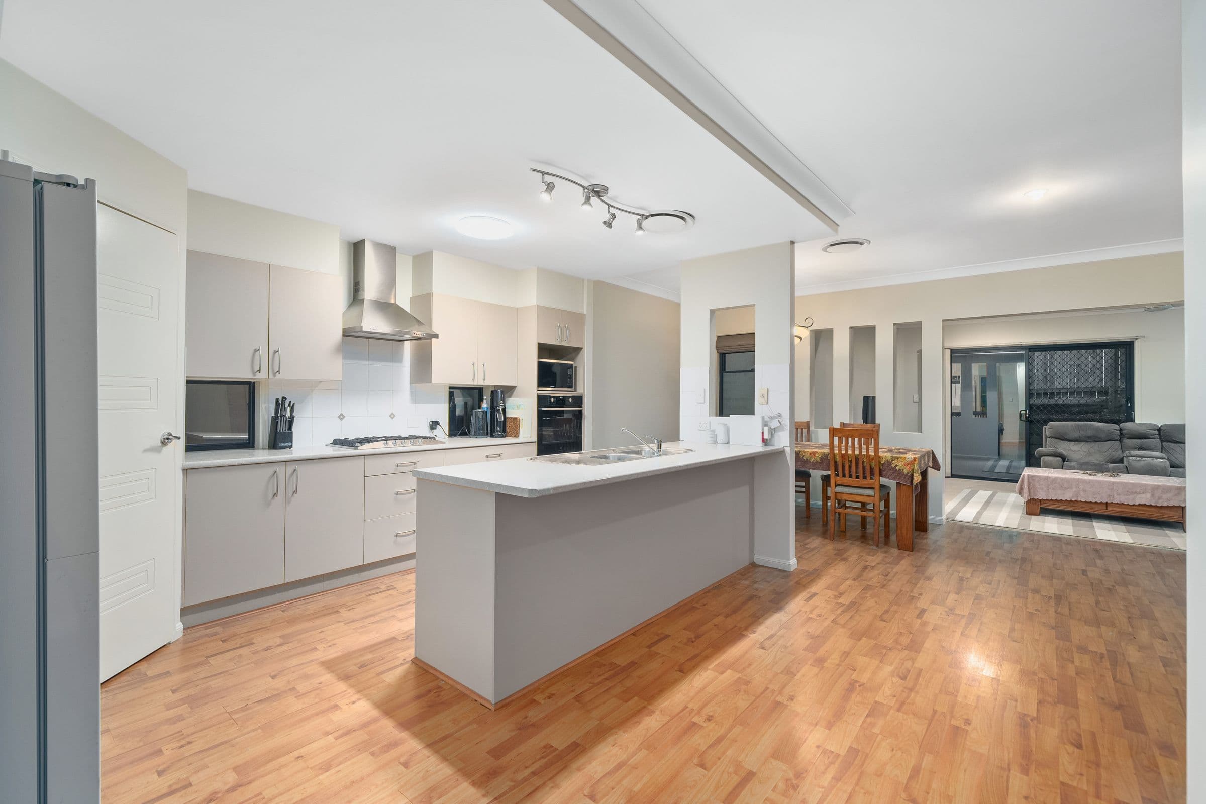 5 Greygum Street, North Lakes QLD 4509, North Lakes - Thumbnail 3