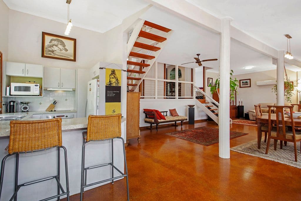 11 Surf Rider Avenue, North Avoca - Thumbnail 3